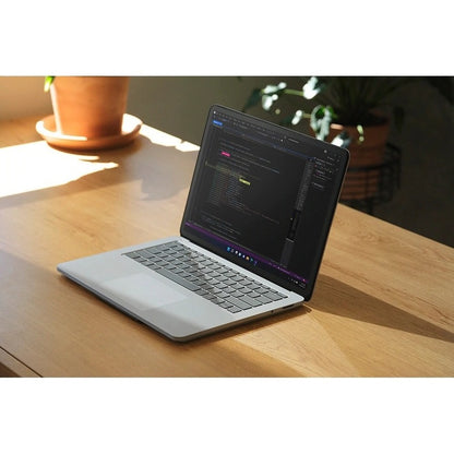 Ordinateur portable 2 en 1 convertible à écran tactile Microsoft Surface Laptop Studio 14,4" - 2400 x 1600 - Intel Core i7 11e génération i7-11370H Quad-core (4 cœurs) - 32 Go de RAM totale - 1 To SSD - Platinum ADI-00001