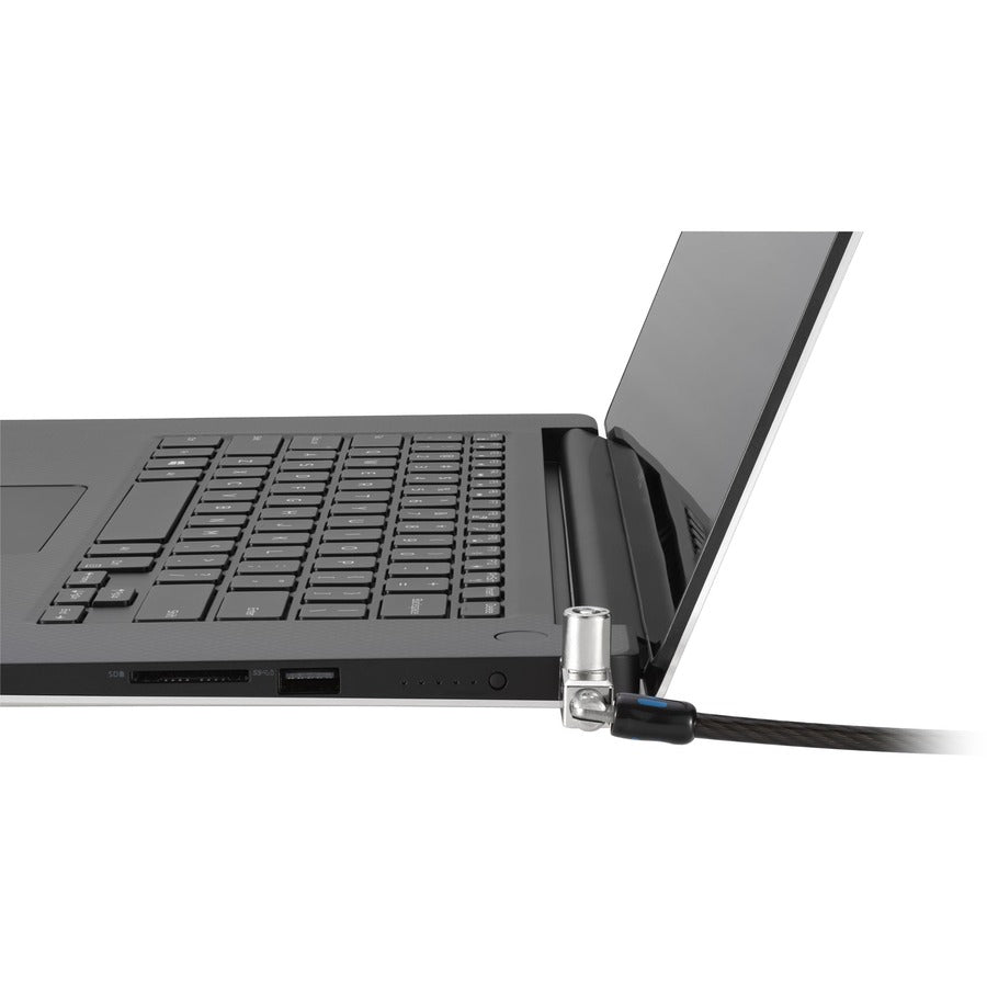 Câble de sécurité Kensington Slim N17 2.0 pour ordinateur portable avec clé pour emplacements en forme de coin - Clé principale à la demande K60502WW