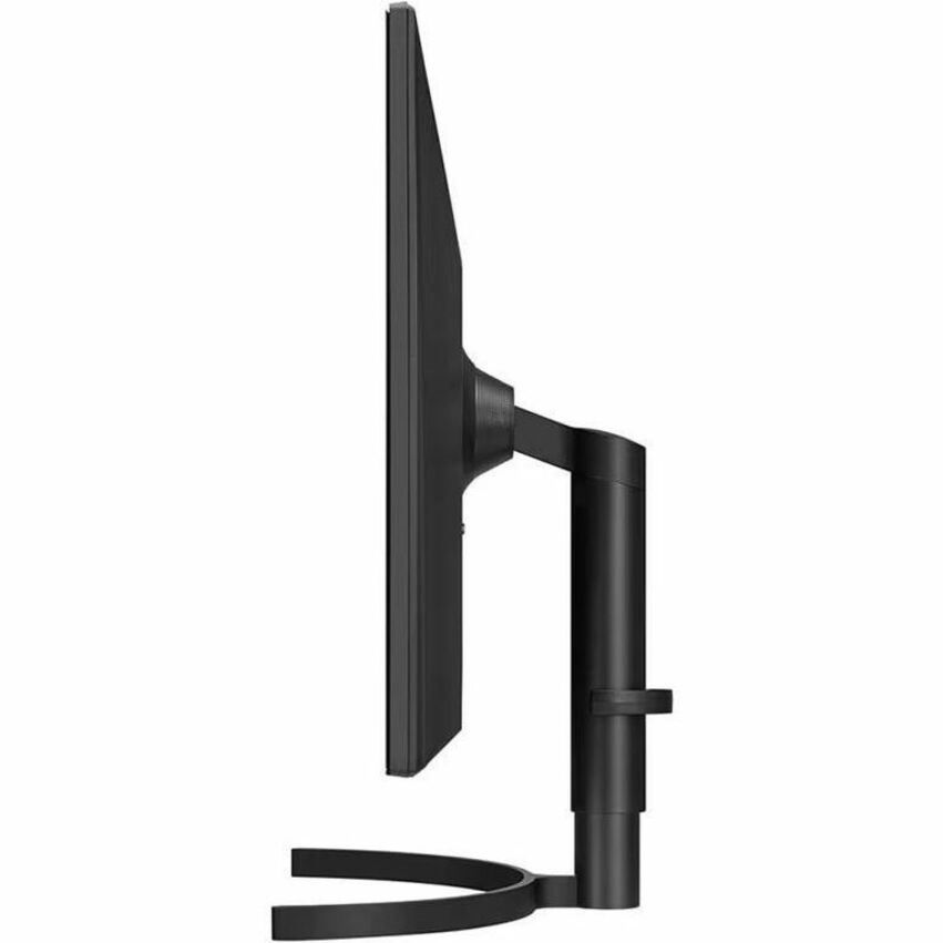 LG 32HQ713D-B 31.5" 4K UHD LCD Monitor - 16:9 32HQ713D-B