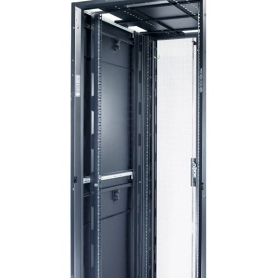 Rail de montage vertical APC avec trous carrés AR7510