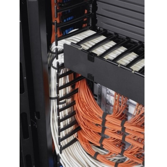 Gestionnaire de câbles vertical APC by Schneider Electric pour boîtiers réseau NetShelter SX (quantité 4) AR7717A