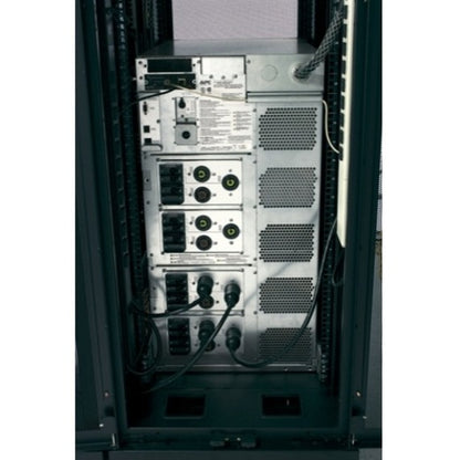 Onduleur montable en rack APC Symmetra LX 8 kVA évolutif vers 16 kVA N+1 SYA8K16RMP
