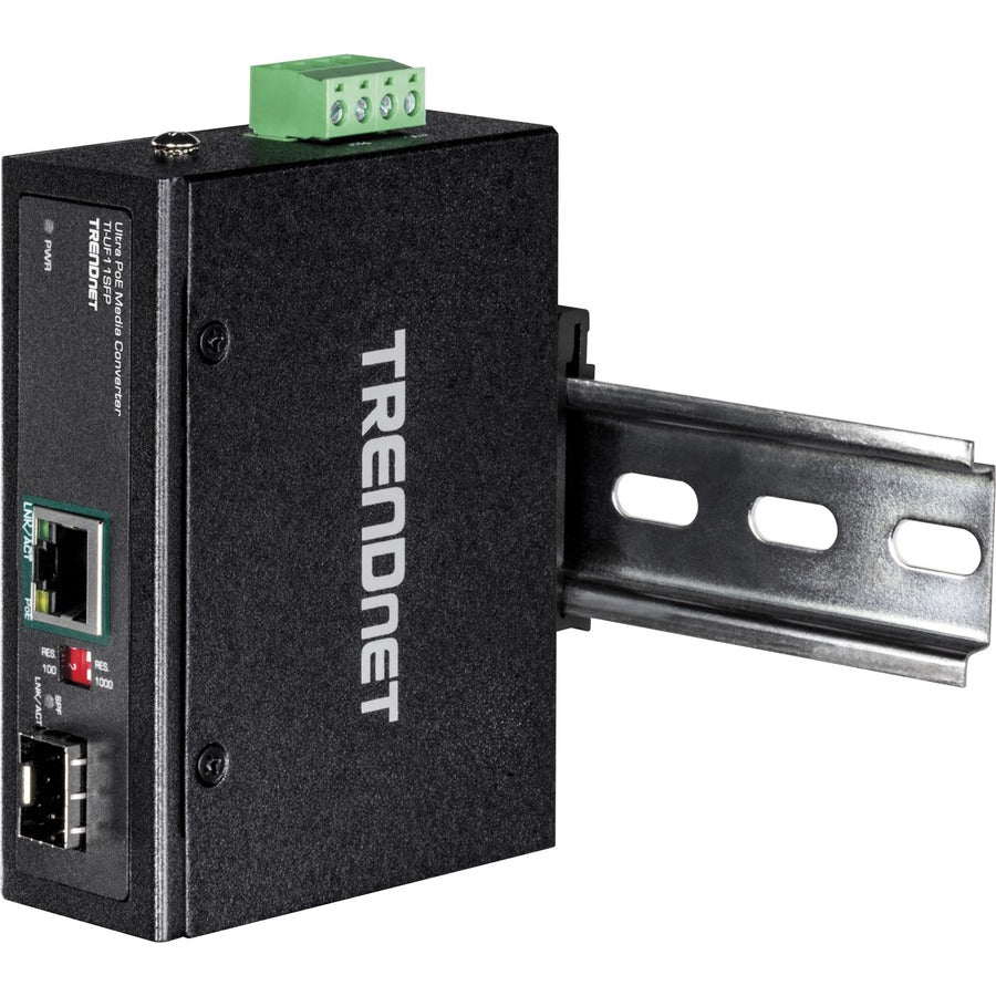 Convertisseur de média SFP vers Gigabit UPoE industriel renforcé TRENDnet ; boîtier classé IP30 ; comprend des supports pour rail DIN et muraux ; température de fonctionnement : -40 à 75 °C (-40 à 167 °F) ; TI-UF11SFP TI-UF11SFP