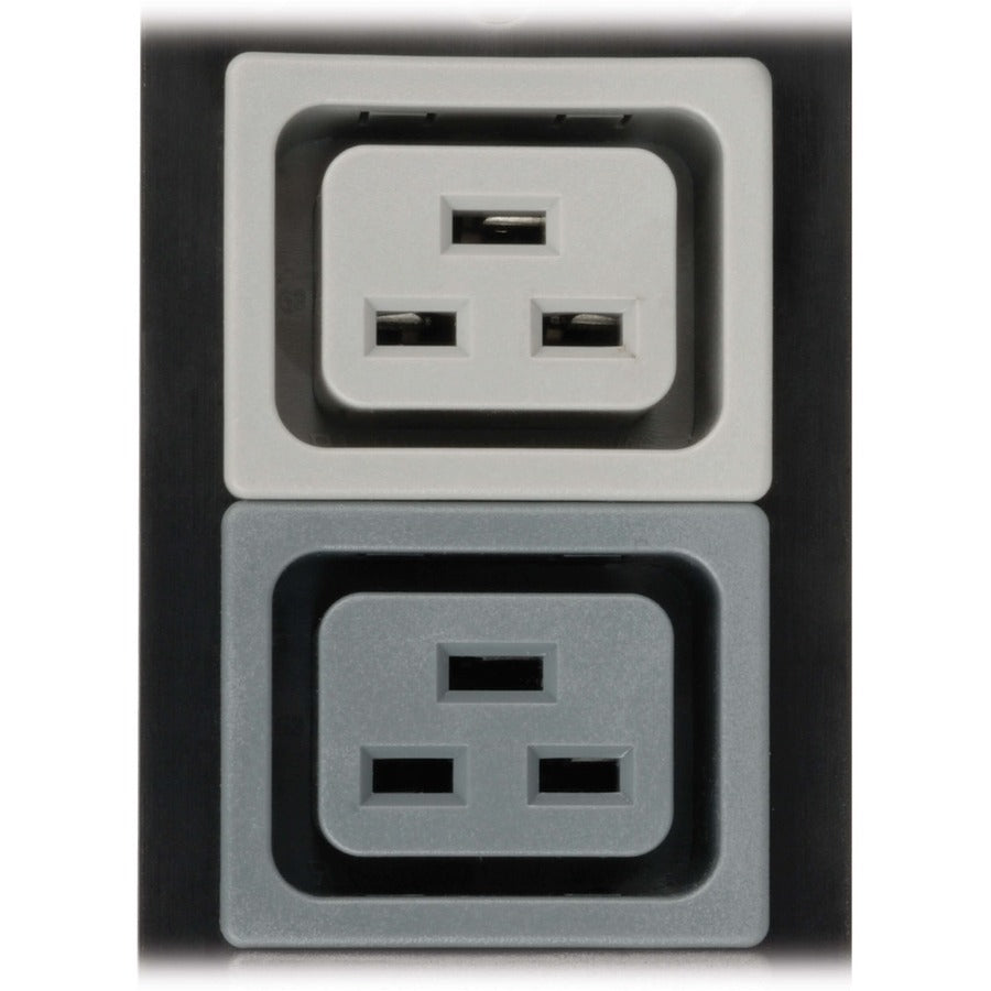PDU 45 prises Tripp Lite par Eaton PDU3V6H50A PDU3V6H50A