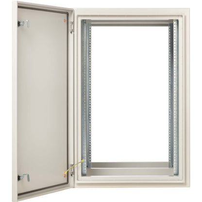 Boîtier industriel Tripp Lite par Eaton SRN4G18UHD SRN4G18UHD