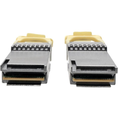 Câble optique actif Tripp Lite by Eaton QSFP28 vers QSFP28 - 100 GbE, AOC, M/M, Aqua, 15 m (49,2 pi) N28H-15M-AQ