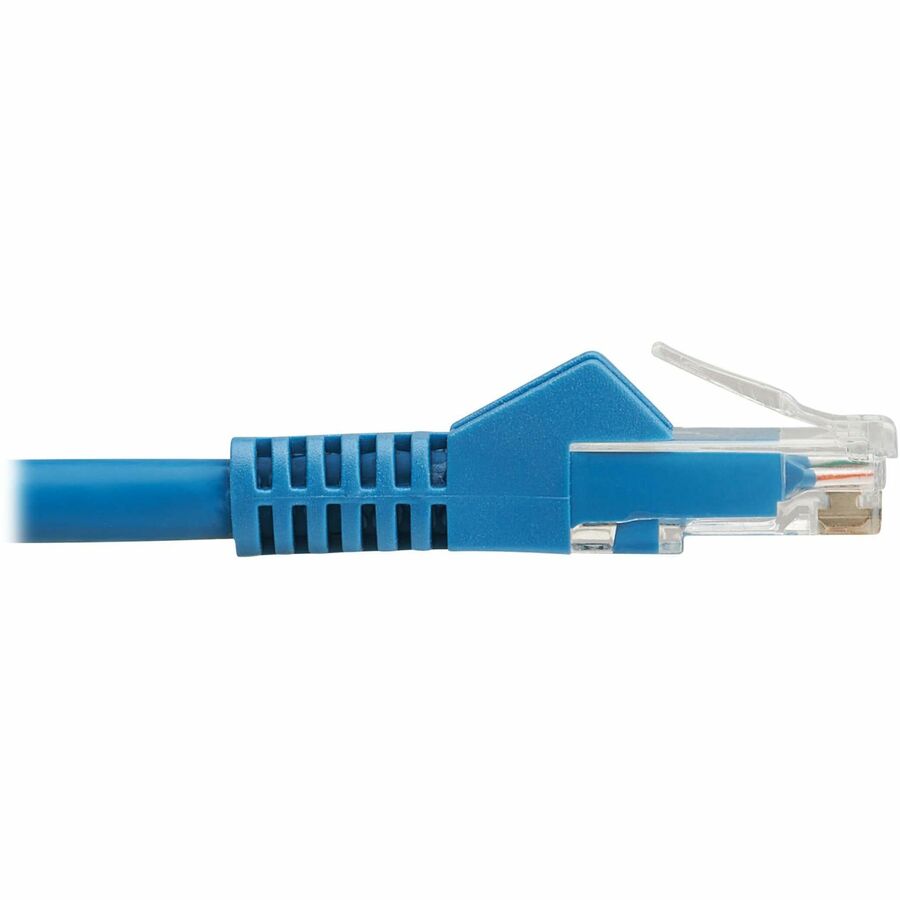 Câble Ethernet UTP moulé Cat6 Gigabit sans accroc Tripp Lite by Eaton (RJ45 M/M), PoE, LSZH, bleu, 0,5 N201L-0P5M-BL