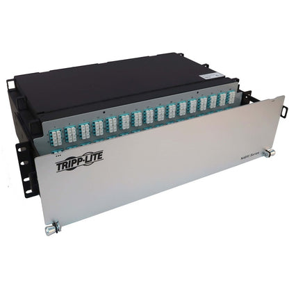 Panneau de brassage de fibre préchargé Tripp Lite par Eaton N48M-48M8L4-05 N48M-48M8L4-05