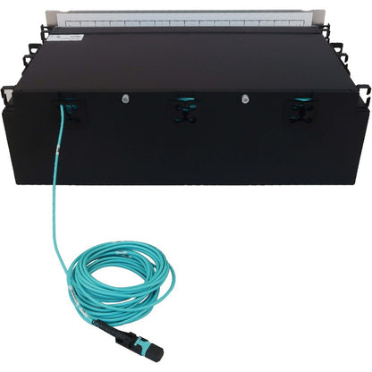 Panneau de brassage de fibre préchargé Tripp Lite par Eaton N48M-48M8L4-05 N48M-48M8L4-05