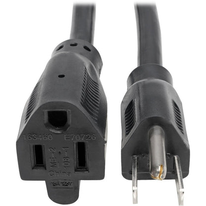 Rallonge d'alimentation robuste Tripp Lite par Eaton, 15 A, 14 AWG (NEMA 5-15P à NEMA 5-15R), 25 pi P024-025