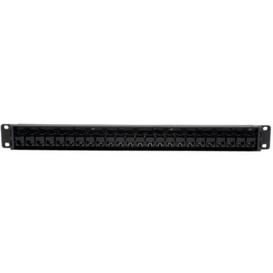 Panneau de brassage traversant Cat5e Cat5e 24 ports Tripp Lite pour montage en rack 1URM RJ45 Ethernet TAA N054-024