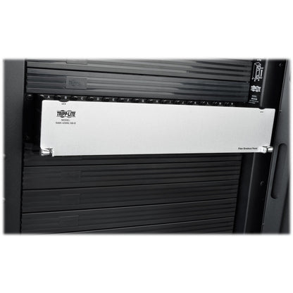 Panneau de brassage de fibre optique Tripp Lite par Eaton N48K-42M8L168SB 9/125 N48K-42M8L168SB