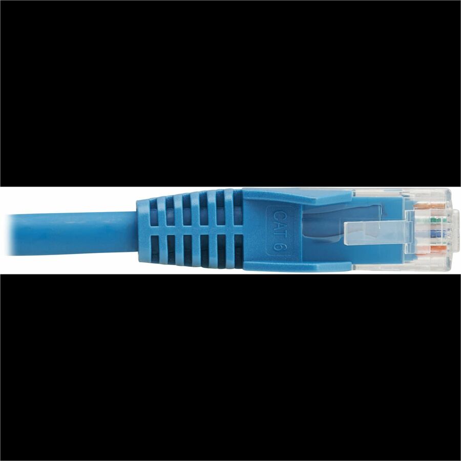 Câble Ethernet UTP moulé Cat6 Gigabit sans accroc Tripp Lite by Eaton (RJ45 M/M), PoE, LSZH, bleu, 2,5 m N201L-2P5M-BL