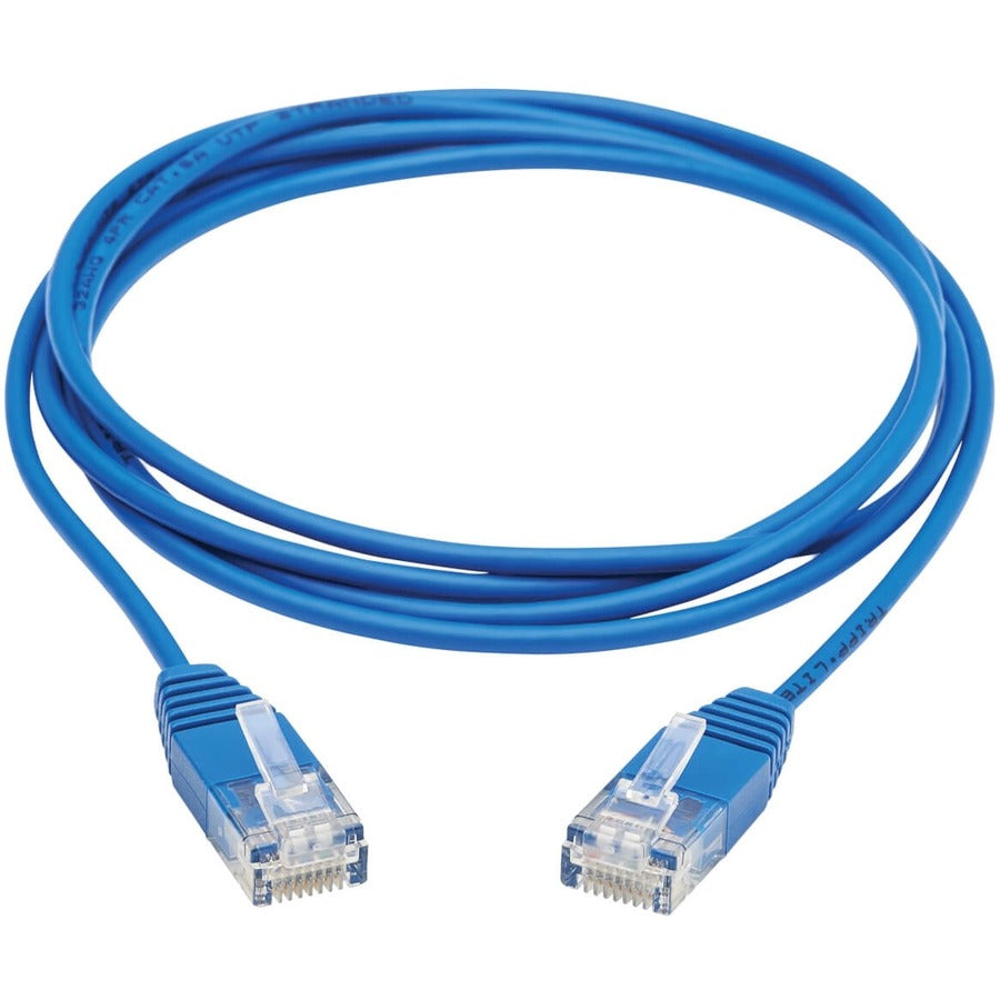 Câble Ethernet UTP moulé ultra-fin certifié Cat6a 10G de Tripp Lite par Eaton (RJ45 M/M), bleu, 1,5 m N261-UR05-BL