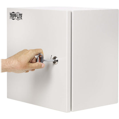 Boîtier extérieur métallique verrouillable industriel Tripp Lite par Eaton SRIN4121210 SRIN4121210