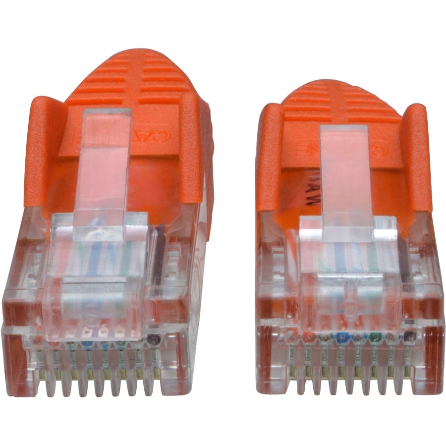 Câble de raccordement UTP moulé anti-accroc Cat5e 350 MHz Tripp Lite par Eaton (RJ45 M/M), orange, 25 pi N001-025-OR
