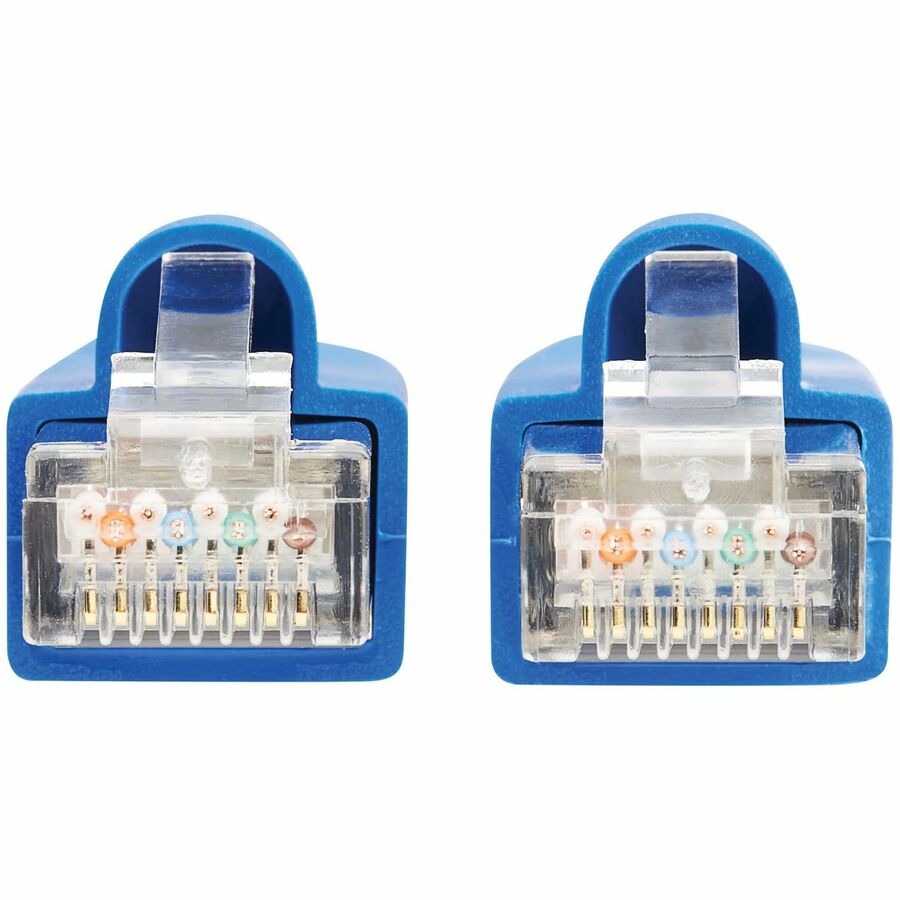 Câble Ethernet SSTP Cat8 40G sans accroc Tripp Lite par Eaton (RJ45 M/M), PoE, bleu, 0,6 m (2 pi) N272-F02-BL