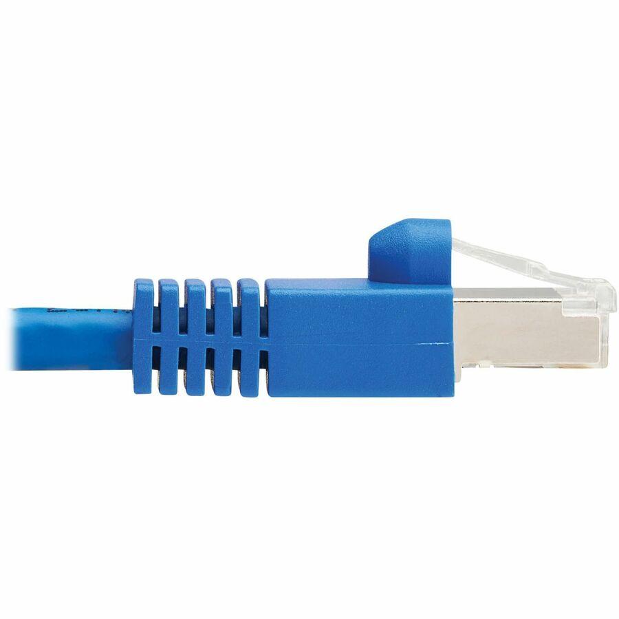 Câble Ethernet SSTP Cat8 40G sans accroc Tripp Lite par Eaton (RJ45 M/M), PoE, bleu, 0,6 m (2 pi) N272-F02-BL