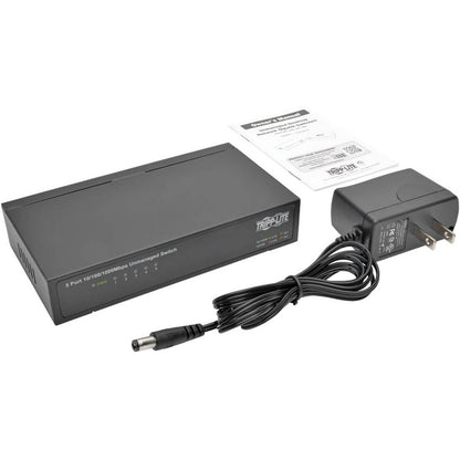 Commutateur Gigabit Ethernet non géré de bureau Tripp Lite by Eaton 5 ports 10/100/1000 Mbps, boîtier métallique NG5