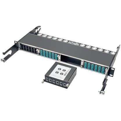 Cassette de dérivation Tripp Lite 100 Go/120 Go à 40 Go 2 24 fibres à 6 12 fibres N484-2M24-6M12
