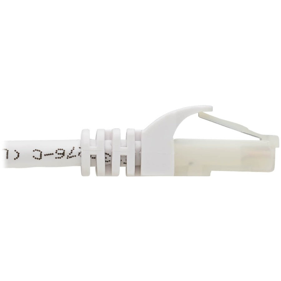 Câble réseau UTP Cat.6a Safe-IT N261AB-007-WH de Tripp Lite N261AB-007-WH