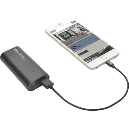 Chargeur de batterie USB portable Tripp Lite by Eaton 5200 mAh avec lampe de poche LED UPB-05K2-1U