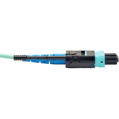 Câble de raccordement MTP/MPO Tripp Lite par Eaton de 2 mètres, 24 fibres, 100 GbE Aqua OM3 Plenum N846-02M-24-P
