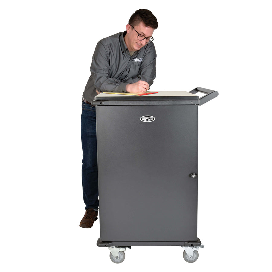 Chariot de recharge CA pour 48 appareils Tripp Lite par Eaton CSC48AC, noir CSC48AC
