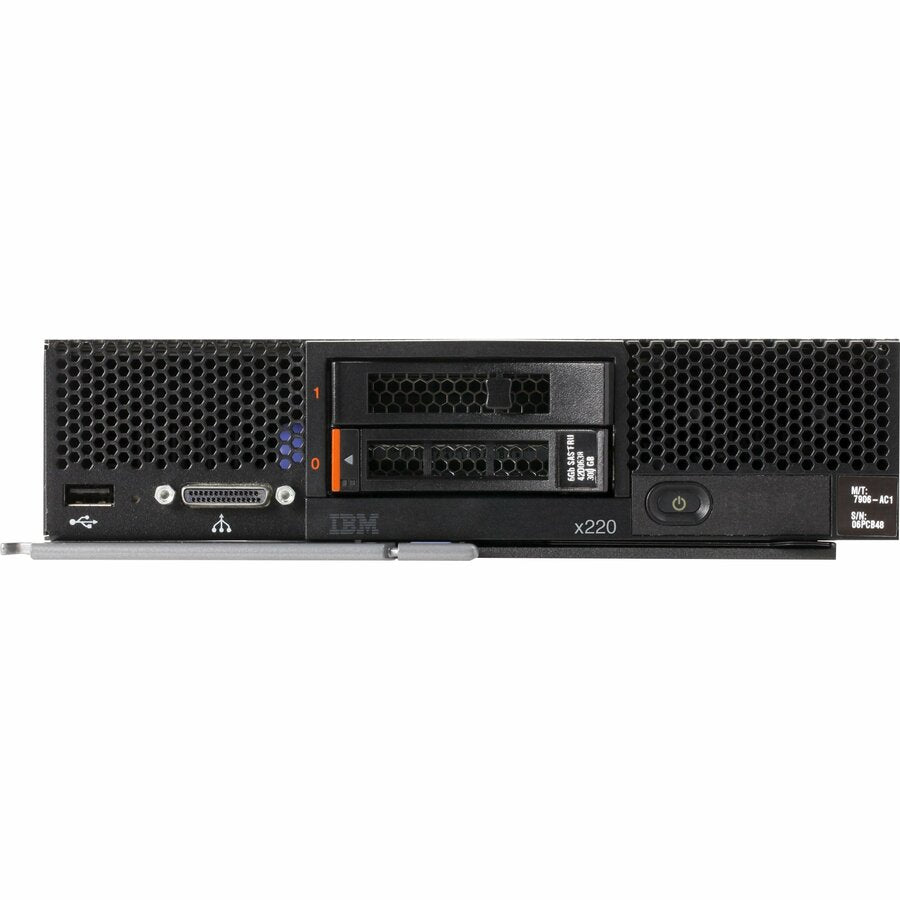 Serveur Lenovo Flex System x220 7906J2U - 1 x Intel Xeon E5-2450 2,10 GHz - 4 Go RAM - Contrôleur Serial ATA/600 7906J2U