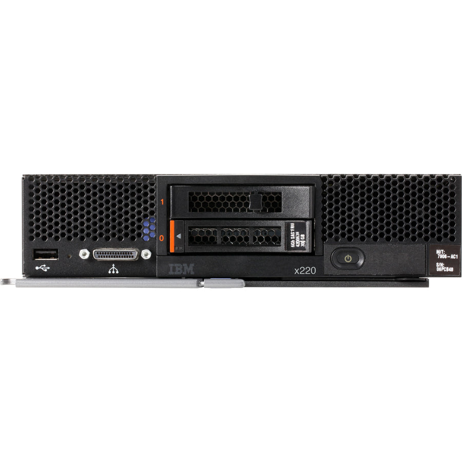 Serveur Lenovo Flex System x220 7906C2U - 1 x Intel Xeon E5-2403 1,80 GHz - 4 Go RAM - Contrôleur Serial ATA/600 7906C2U