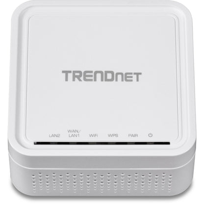 TRENDnet AC1200 WiFi EasyMesh Remote Node, utilitaire de configuration basé sur une application, itinérance WiFi transparente, formation de faisceaux, prend en charge les appareils 2,4 GHz et 5 GHz, TEW-832MDR, blanc TEW-832MDR