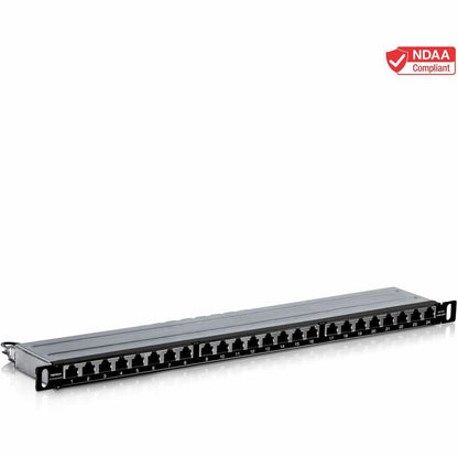 Panneau de brassage demi-U blindé CAT6A 24 ports TRENDnet, TC-P24C6AHS, compatible 10G, moitié de la hauteur des panneaux de brassage 1U standard, boîtier de montage en rack métallique, compatible CAT5e/Cat6/CAT6A, gestion des câbles TC-P24C6AHS