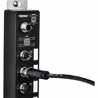 Câble Ethernet industriel TRENDnet M12 vers RJ-45, 5 m (16,4 pi) TI-CD05