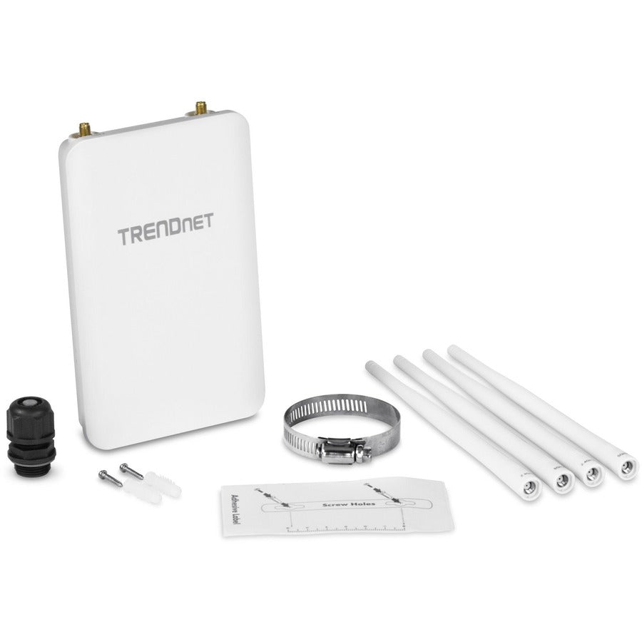 Point d'accès omnidirectionnel extérieur sans fil AC1300 PoE+ 5 DBI TRENDnet ; TEW-841APBO ; 4 antennes omnidirectionnelles 5 DBI ; pont WiFi point à point et point à multipoint ; IEEE 802.3AT PoE+ TEW-841APBO