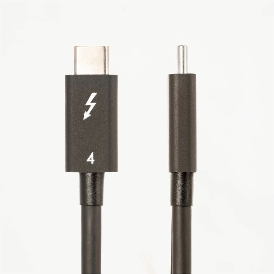 Câble Thunderbolt 4 StarTech.com de 50 cm, 40 Gbit/s, PD 100 W, vidéo 4K/8K, certifié Intel, compatible avec Thunderbolt 3/USB 3.2/DisplayPort TBLT4MM50CM