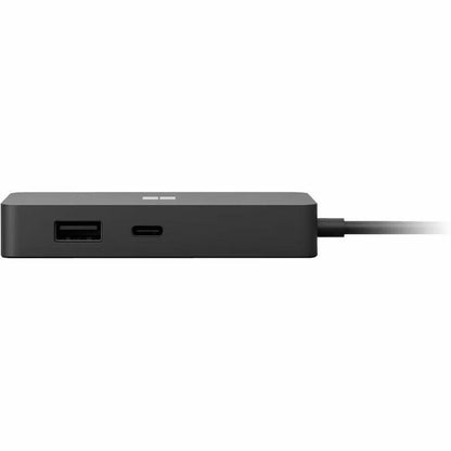 Hub de voyage USB-C Microsoft Surface pour entreprise 1E4-00001