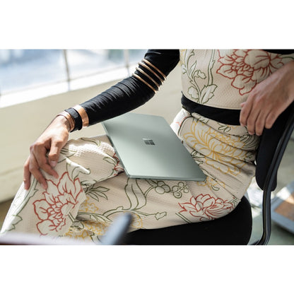 Ordinateur portable Microsoft Surface Laptop 5 13,5" à écran tactile - Intel Core i5 12e génération i5-1245U - Plateforme Intel Evo - 16 Go - SSD 512 Go - Clavier anglais - Sage R8P-00047