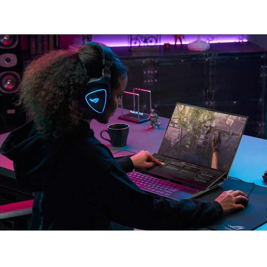 Ordinateur portable de jeu Asus ROG Zephyrus Duo 16 GX650 GX650PY-XS97 16" - QHD+ - AMD Ryzen 9 7945HX - 32 Go - SSD 2 To GX650PY-XS97