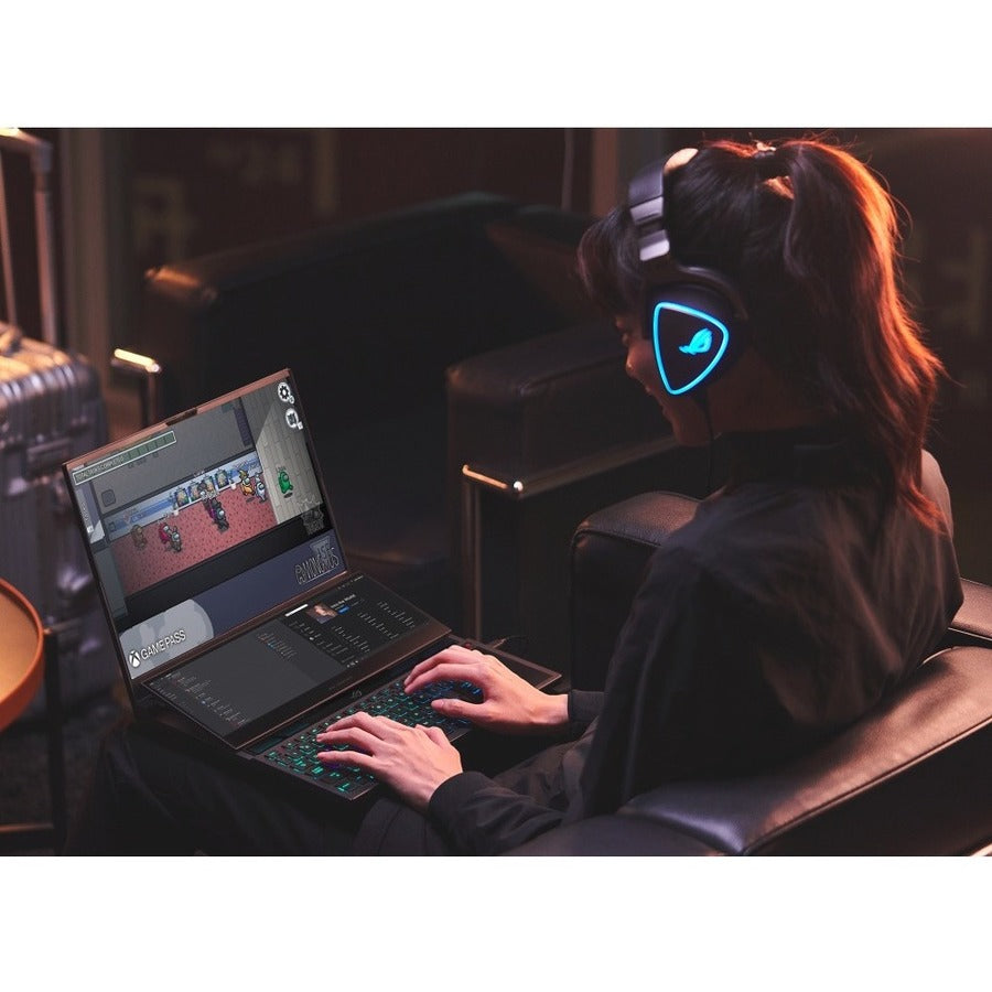 Ordinateur portable de jeu Asus ROG Zephyrus Duo 16 GX650 GX650PY-XS97 16" - QHD+ - AMD Ryzen 9 7945HX - 32 Go - SSD 2 To GX650PY-XS97