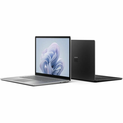 Ordinateur portable Microsoft Surface Laptop 6 13,5" à écran tactile - Intel Core Ultra 5 135H - 32 Go - SSD 512 Go - Clavier anglais - Noir ZJT-00001
