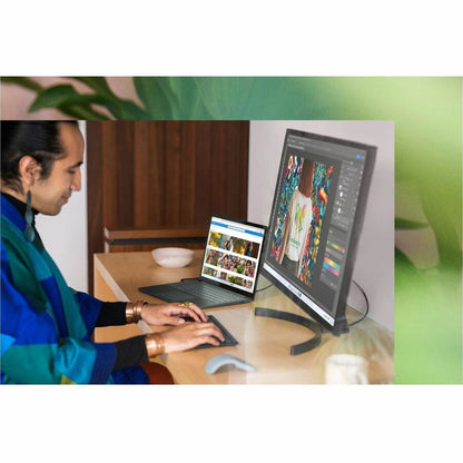 Ordinateur portable Microsoft Surface Laptop 5 15" à écran tactile - Intel Core i7 12e génération i7-1265U - Plateforme Intel Evo - 32 Go - SSD 1000 Go - Noir mat RL1-00002