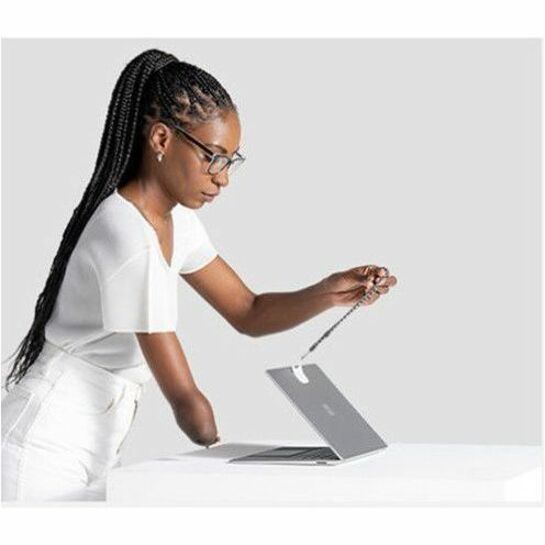 Ordinateur portable Microsoft Surface Laptop 6 13,5" à écran tactile - Intel Core Ultra 7 - 16 Go - SSD 256 Go - Clavier anglais, français - Platinum ZJV-00027