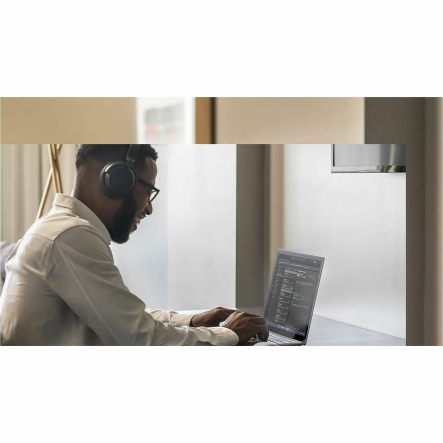Ordinateur portable Microsoft Surface Laptop 6 13,5" à écran tactile - Intel Core Ultra 7 - 16 Go - SSD 256 Go - Clavier anglais, français - Platinum ZJV-00027