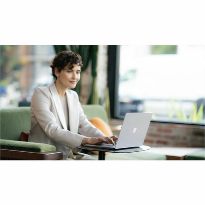Ordinateur portable Microsoft Surface Laptop 6 15" à écran tactile - Intel Core Ultra 7 165H - 32 Go - SSD 1 To - Clavier anglais - Platinum ZLU-00026