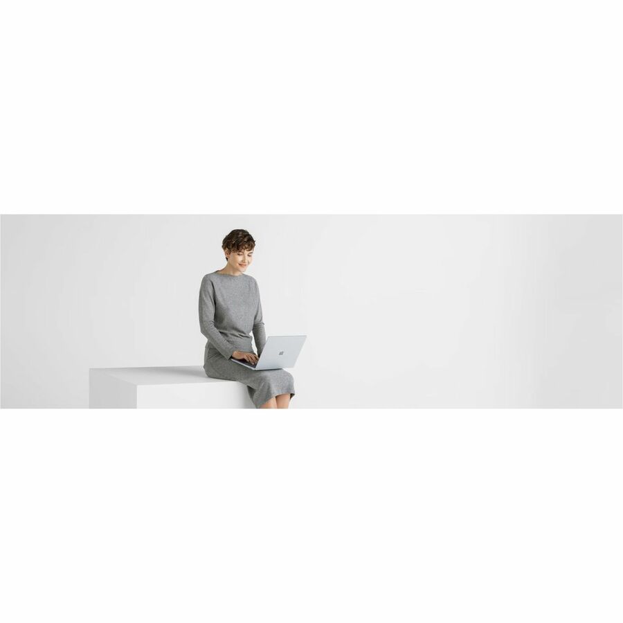 Ordinateur portable Microsoft Surface Laptop 6 13,5" à écran tactile - Intel Core Ultra 7 - 32 Go - SSD 512 Go - Platinum ZJZ-00027