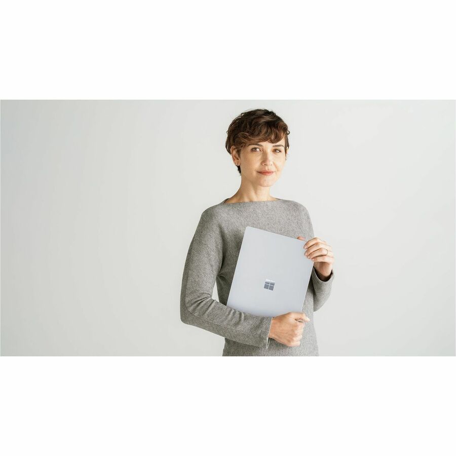 Ordinateur portable Microsoft Surface Laptop 6 15" à écran tactile - Intel Core Ultra 5 - 16 Go - SSD 512 Go - Clavier anglais, français - Platinum ZLH-00027