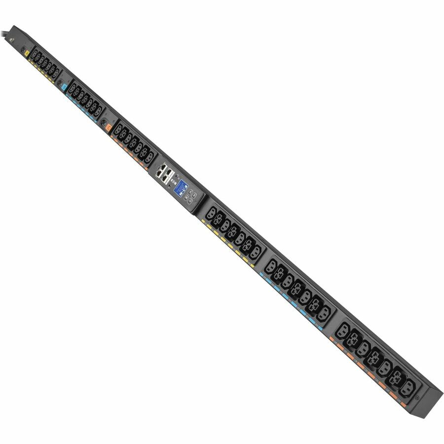 Unité de distribution d'alimentation Eaton G4 EVMI1530X à 42 prises EVMI1530X
