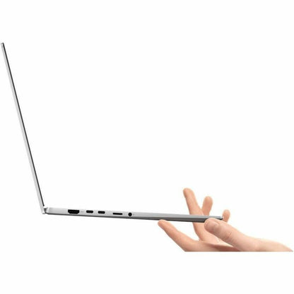 Ordinateur portable Asus Vivobook S 15 S5507 S5507QA-SB91-CB 15,6" - 3K - Qualcomm Snapdragon X Elite X1E-78-100 - 16 Go - SSD 1 To - Argent cool S5507QA-SB91-CB