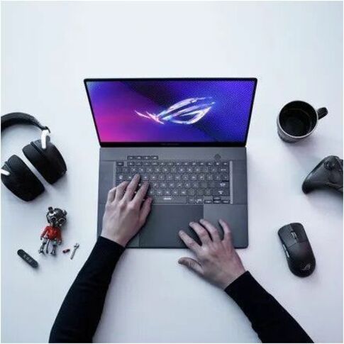 Ordinateur portable de jeu Asus ROG Zephyrus G16 GU605 GU605MY-DS91-CA 16" - 2,5K - Intel Core Ultra 9 185H - 32 Go - SSD 2 To GU605MY-DS91-CA
