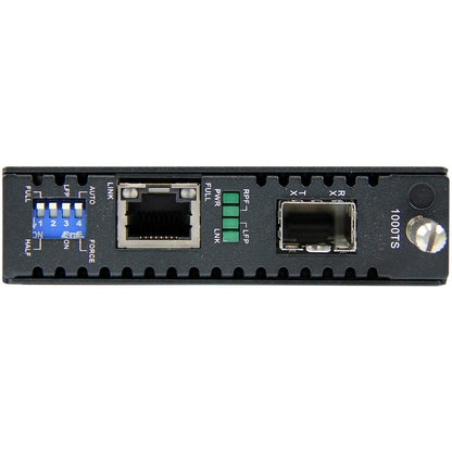 Convertisseur de média fibre optique Gigabit Ethernet StarTech.com avec emplacement SFP ouvert ET91000SFP2